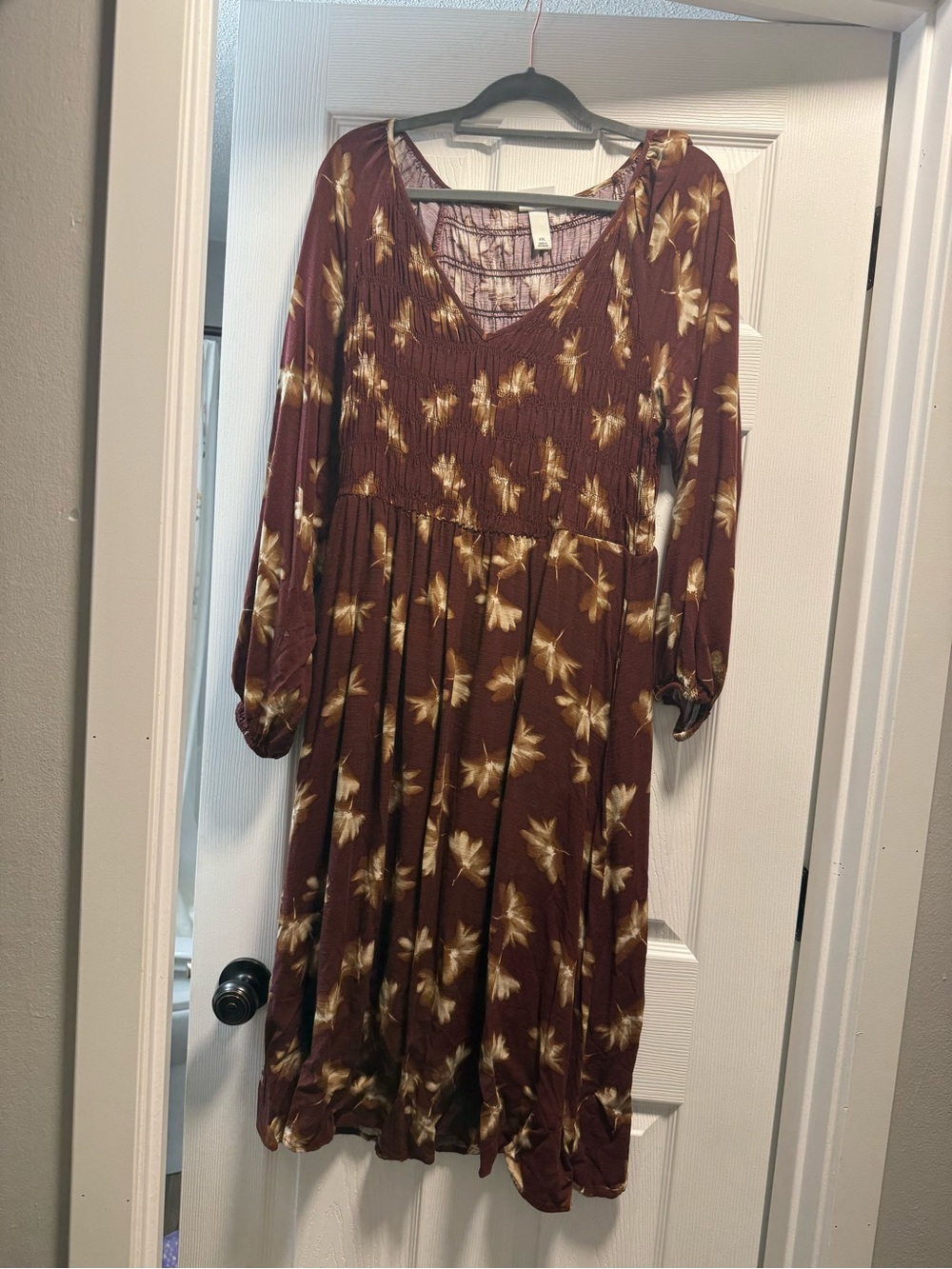 Women’s Burgundy Floral Long Sleeve Dress (XXL)